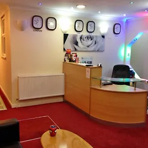 2* Hotel City View - Roman Road Market